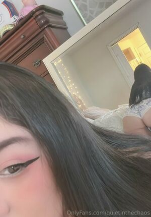 Photo by Quietinthechaos