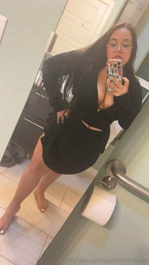 Photo by Quietinthechaos